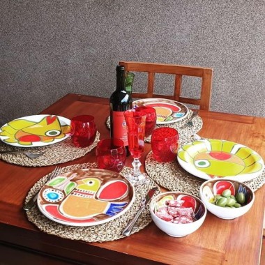 Piatto Tondo ceramiche de simone Stromboli mise en place