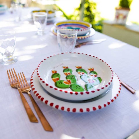 Handmade Round Plate Prickly Pear PTFC de simone pottery