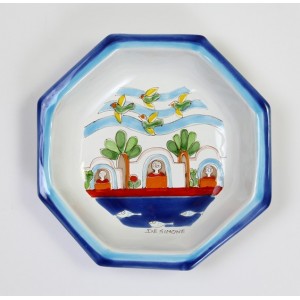 Octagonal Plate Folk POTFK-4 de simone pottery Houses by the sea