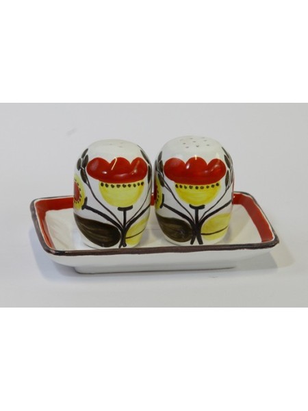 Salt and Pepper Shakers Eolie